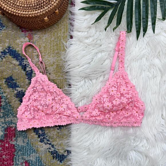 aerie Other - Aerie Pink Daisy Flower Lace Triangle Bralette Large Lightweight Sheer